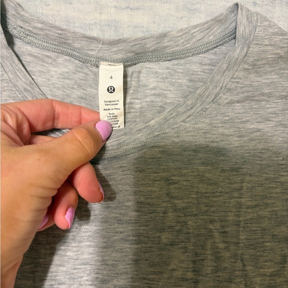 Lululemon Cropped Short Sleeve Tee - Picture 2 of 4